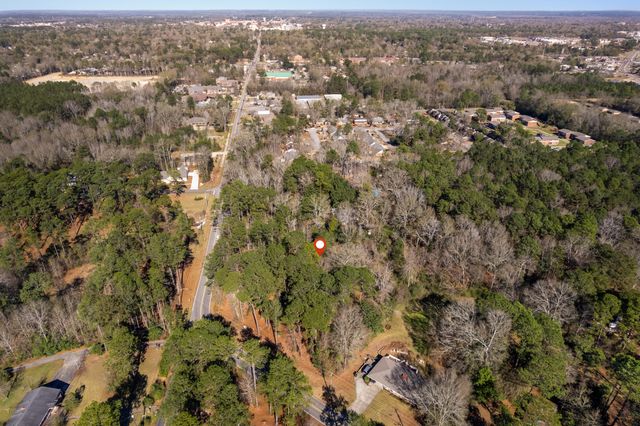 1906 S 28th Ave, Hattiesburg, MS 39402