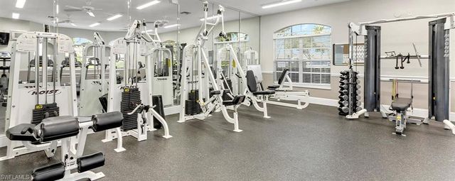 8330 Ibis Cove CIR B242, Naples, FL 34119