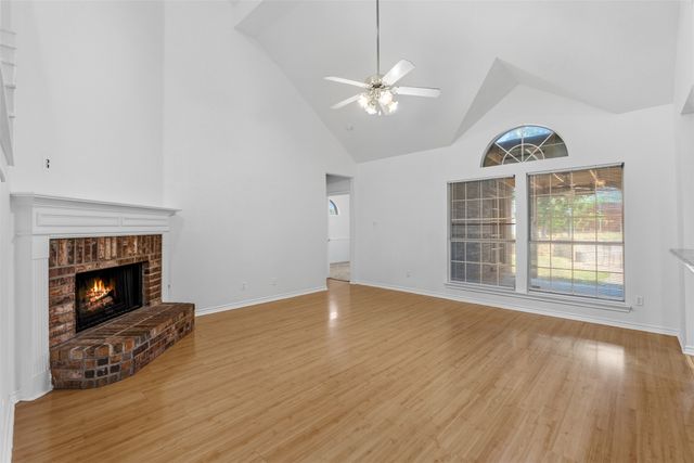 12945 Peach Tree Way, Fort Worth, TX 76040