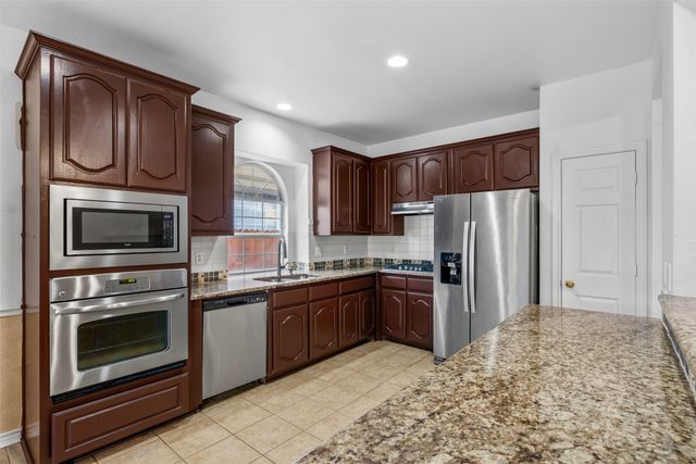 12945 Peach Tree Way, Fort Worth, TX 76040