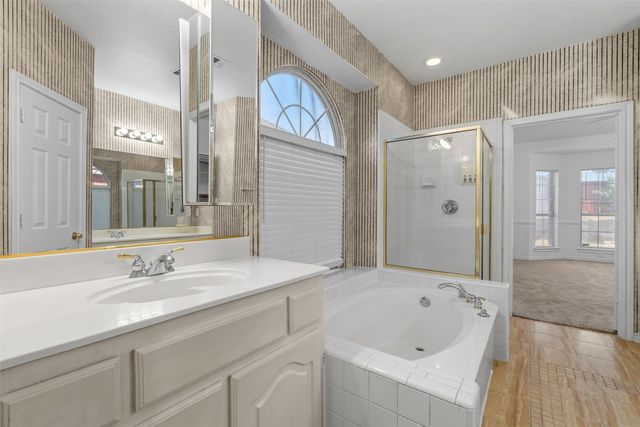 12945 Peach Tree Way, Fort Worth, TX 76040