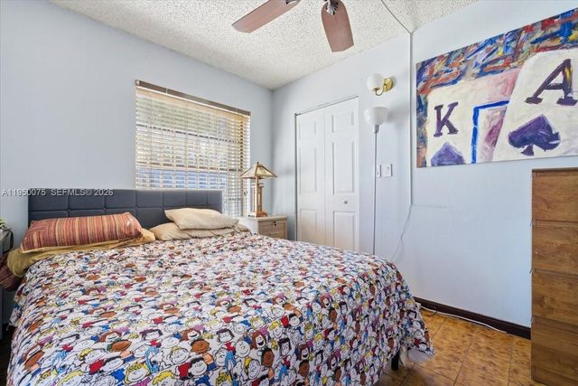 10133 NW 5th Ter 3-6, Miami, FL 33172