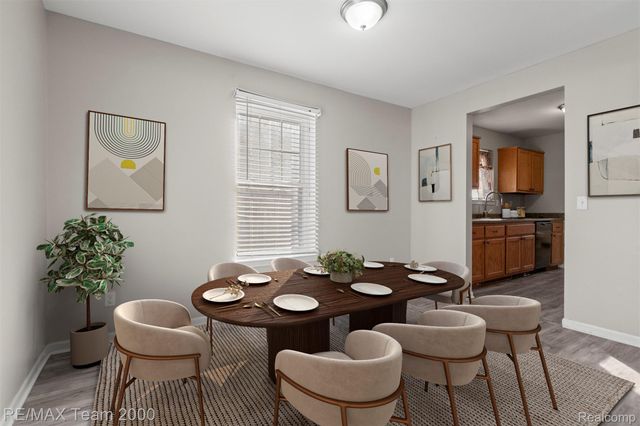 21025 Glen Lodge Road, Royal Oak Charter Township, MI 48220