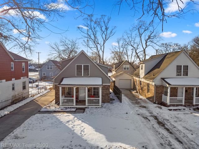 21025 Glen Lodge Road, Royal Oak Charter Township, MI 48220