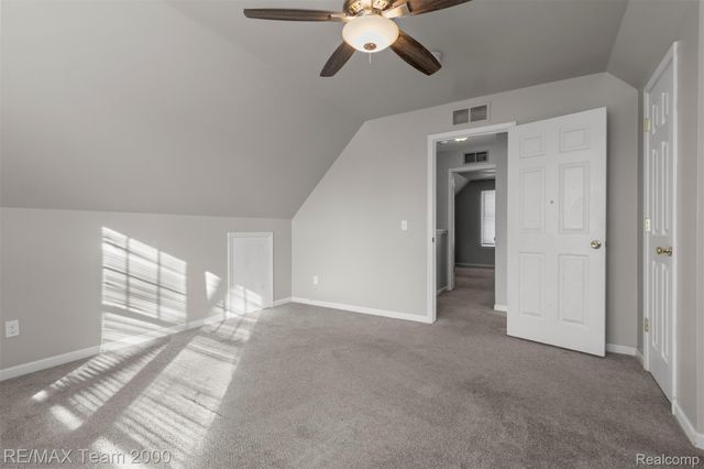 21025 Glen Lodge Road, Royal Oak Charter Township, MI 48220