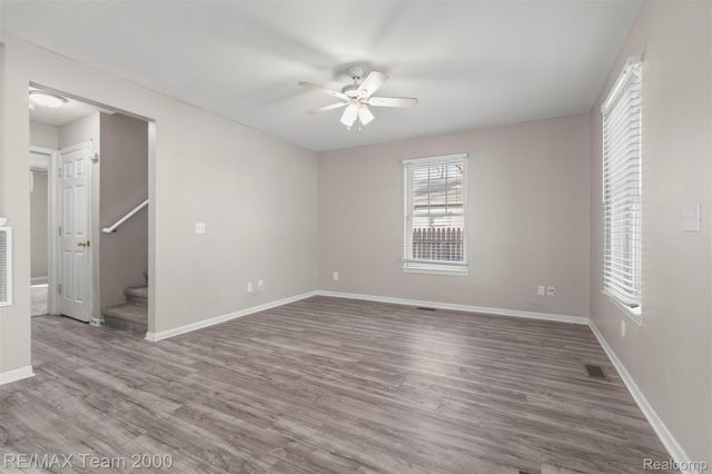 21025 Glen Lodge Road, Royal Oak Charter Township, MI 48220