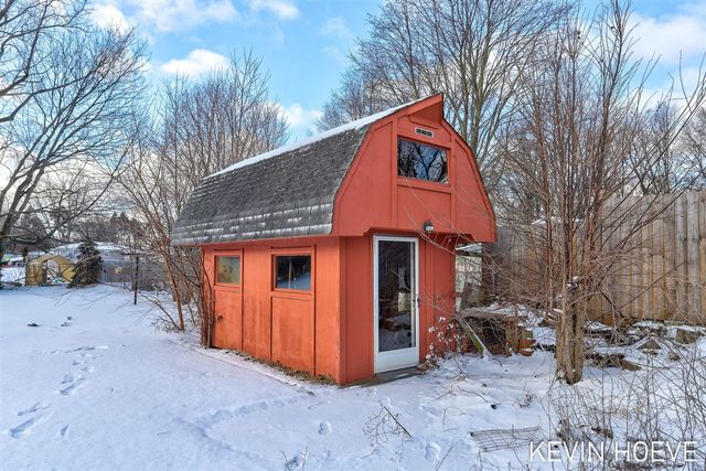 746 Riley Street, Holland, MI 49424