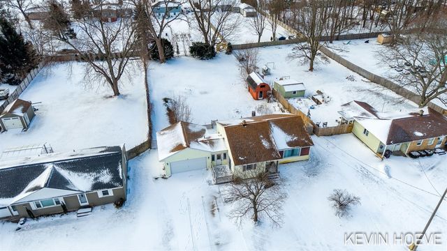 746 Riley Street, Holland, MI 49424