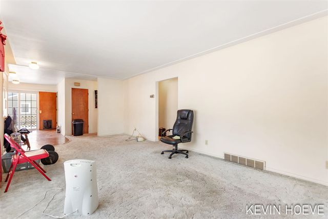 746 Riley Street, Holland, MI 49424