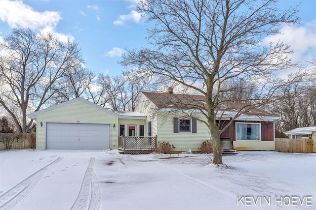 746 Riley Street, Holland, MI 49424
