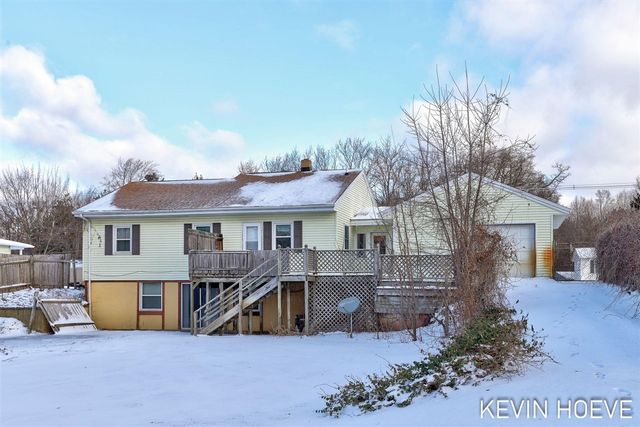 746 Riley Street, Holland, MI 49424