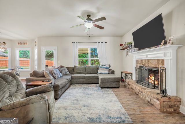 482 Louise Way, Locust Grove, GA 30248