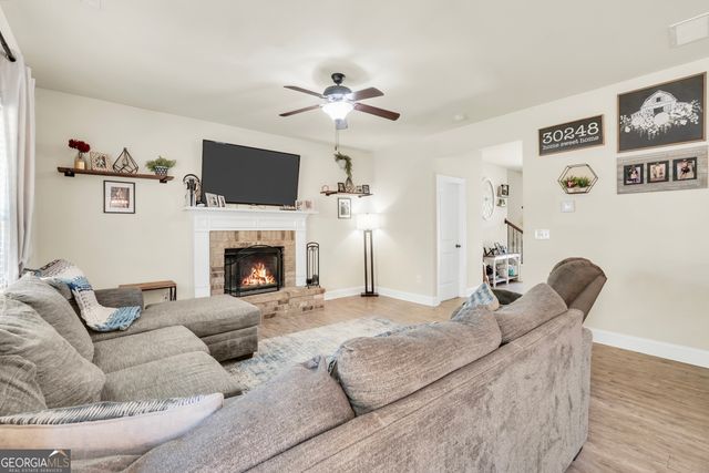 482 Louise Way, Locust Grove, GA 30248