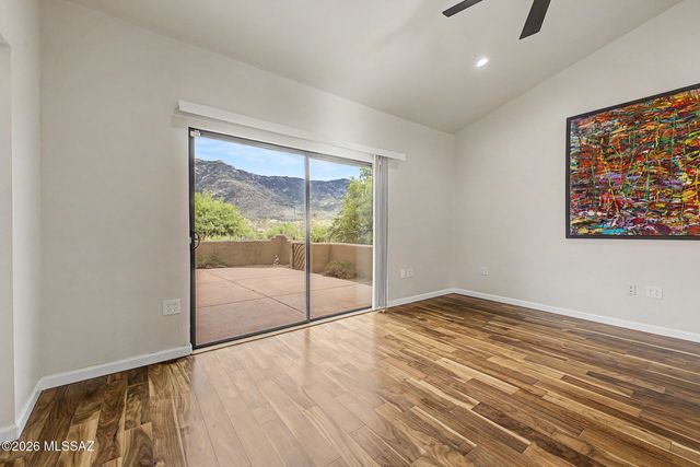 5467 E Starhaven Lane, Tucson, AZ 85739