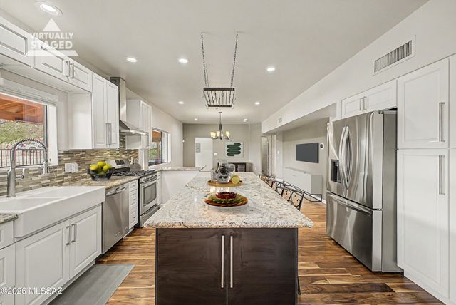 5467 E Starhaven Lane, Tucson, AZ 85739