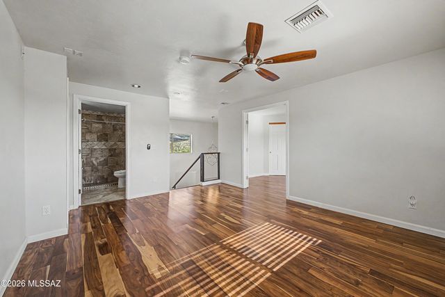 5467 E Starhaven Lane, Tucson, AZ 85739