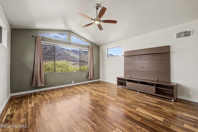 5467 E Starhaven Lane, Tucson, AZ 85739