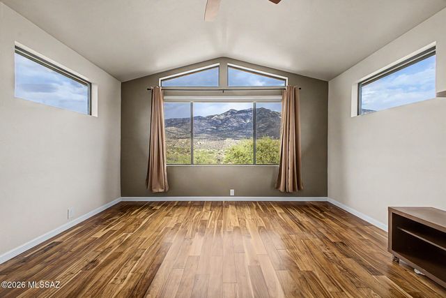5467 E Starhaven Lane, Tucson, AZ 85739