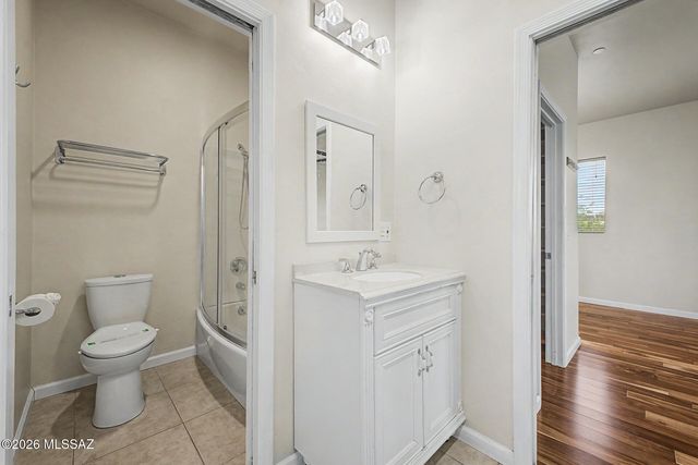 5467 E Starhaven Lane, Tucson, AZ 85739