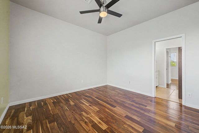 5467 E Starhaven Lane, Tucson, AZ 85739