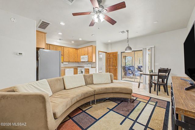 5467 E Starhaven Lane, Tucson, AZ 85739