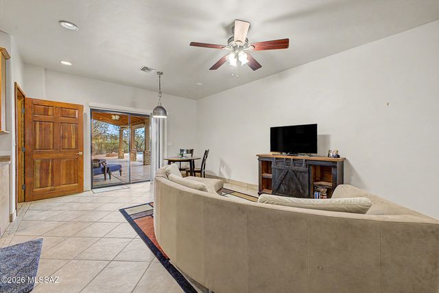 5467 E Starhaven Lane, Tucson, AZ 85739