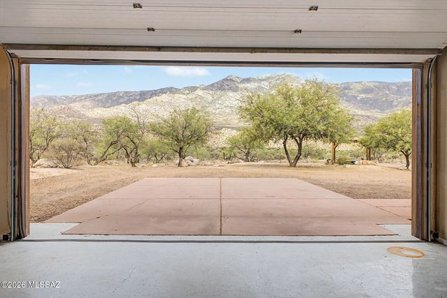 5467 E Starhaven Lane, Tucson, AZ 85739