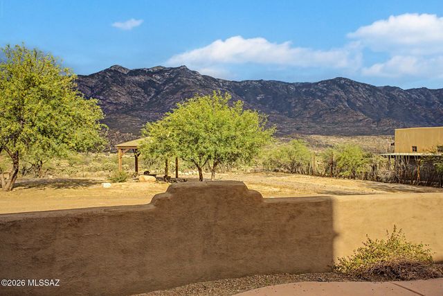 5467 E Starhaven Lane, Tucson, AZ 85739