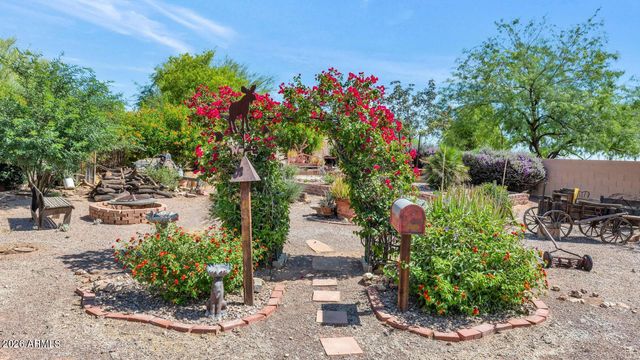 14306 W HOPE Drive, Surprise, AZ 85379