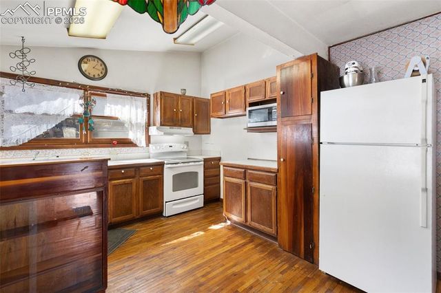 9735 Mountain Road, Cascade, CO 80809
