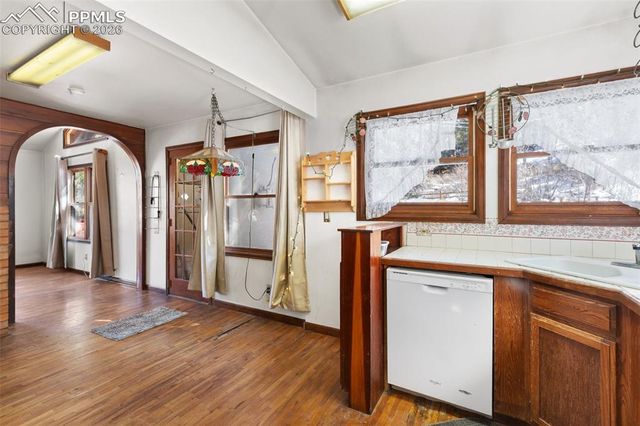 9735 Mountain Road, Cascade, CO 80809