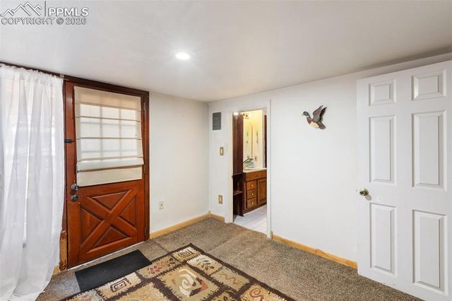 9735 Mountain Road, Cascade, CO 80809