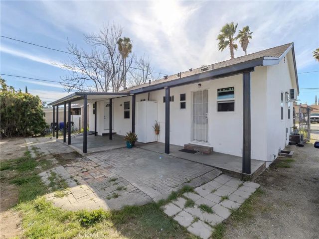 9023 Olive, Fontana, CA 92335