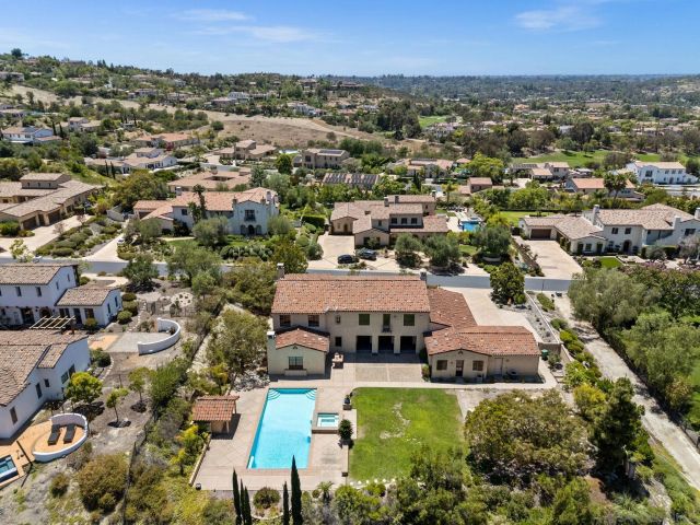 8306 The Landing Way, San Diego, CA 92127