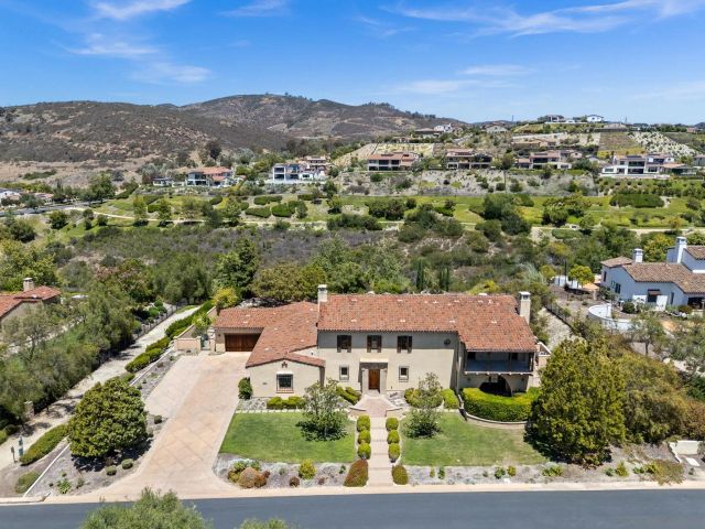 8306 The Landing Way, San Diego, CA 92127