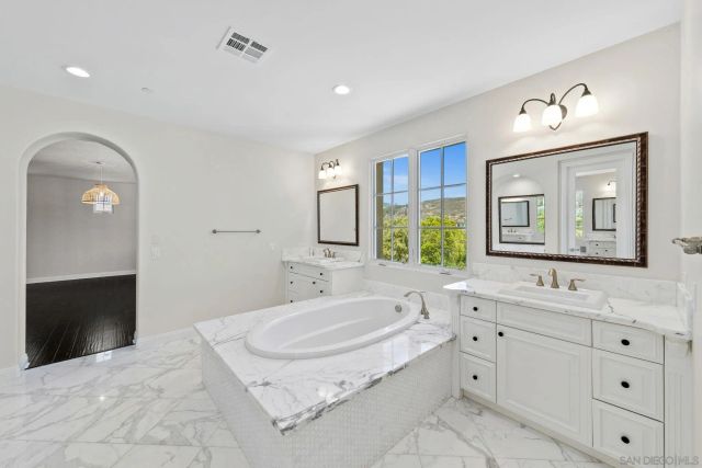 8306 The Landing Way, San Diego, CA 92127