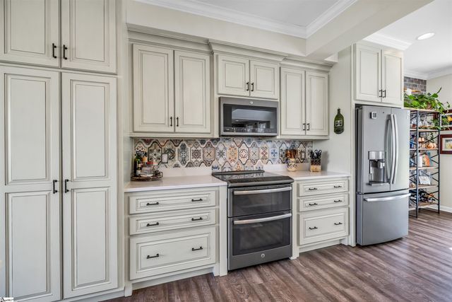 115 Egret Lane, Greenwood, SC 29649