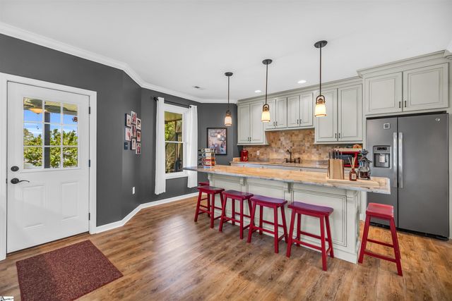 115 Egret Lane, Greenwood, SC 29649