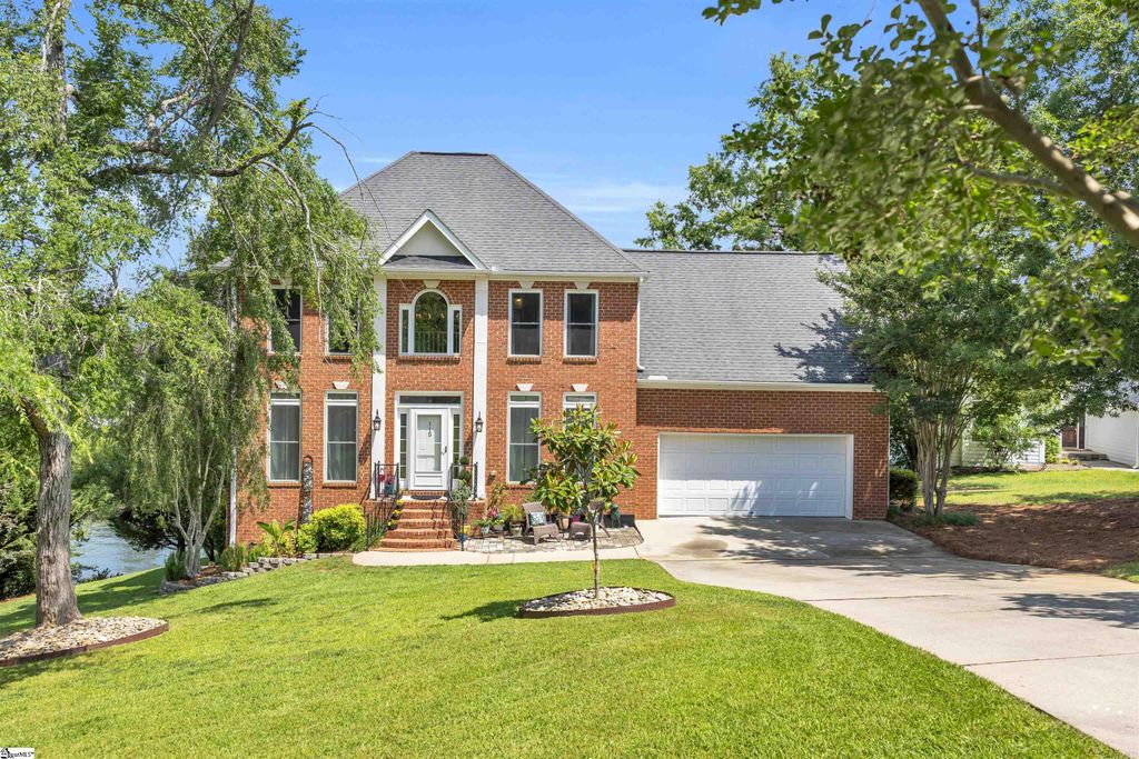 115 Egret Lane, Greenwood, SC 29649