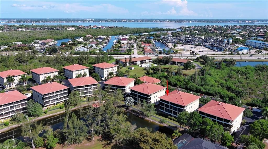 10021 Lake Cove DR 101, FORT MYERS, FL 33908 — photo 4