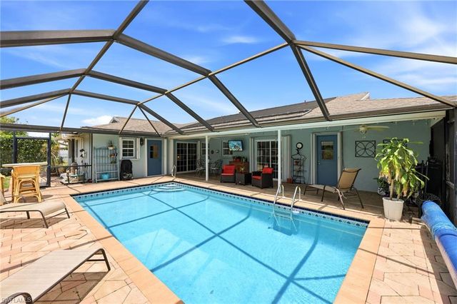 720 Meyer DR, Naples, FL 34120