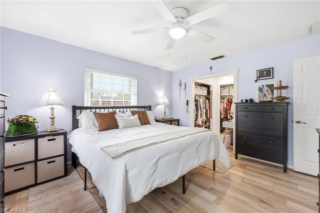 720 Meyer DR, Naples, FL 34120