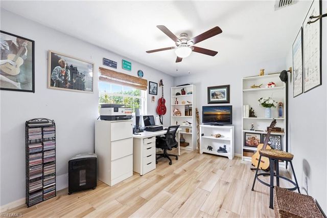 720 Meyer DR, Naples, FL 34120