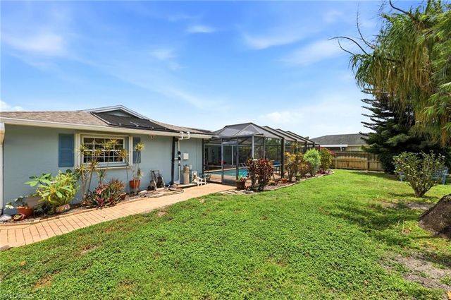 720 Meyer DR, Naples, FL 34120
