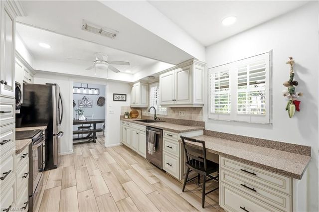 720 Meyer DR, Naples, FL 34120