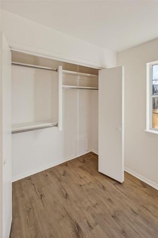 15 Coventry Court, Edmond, OK 73012