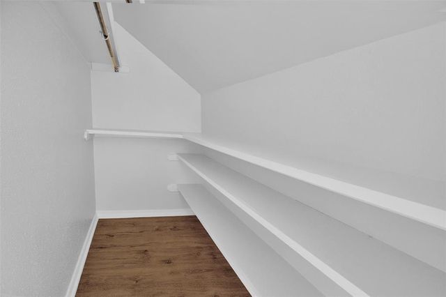 15 Coventry Court, Edmond, OK 73012