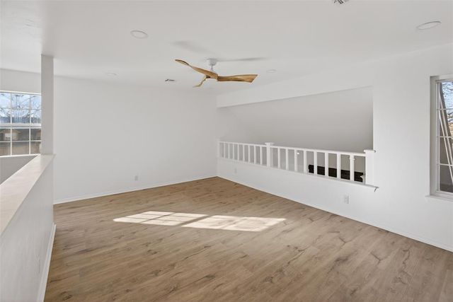 15 Coventry Court, Edmond, OK 73012