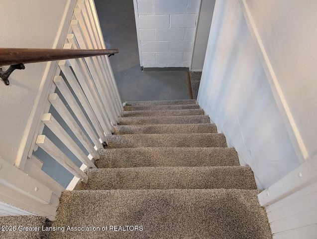 916 Cleo Street, Lansing, MI 48915