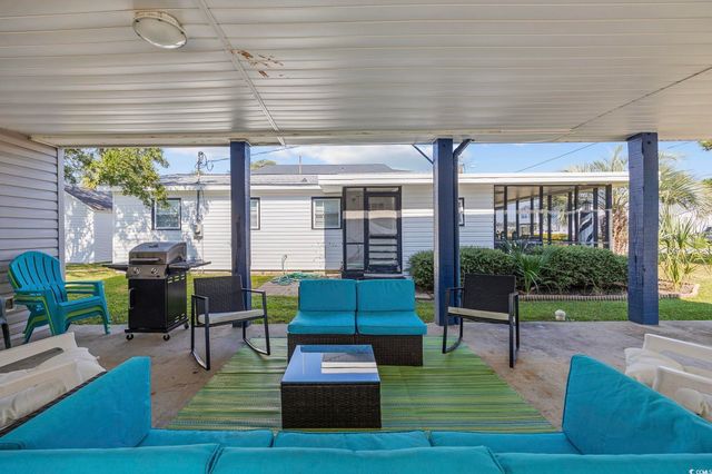405 N 30th Ave. N, North Myrtle Beach, SC 29582